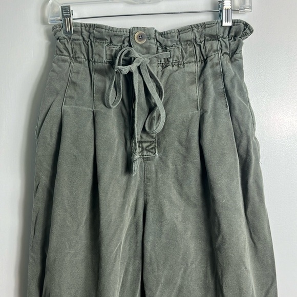 Free People Margate Pleated High Waist Paper Bag Boho Trouser Sugar Kelp Green - Picture 4 of 16